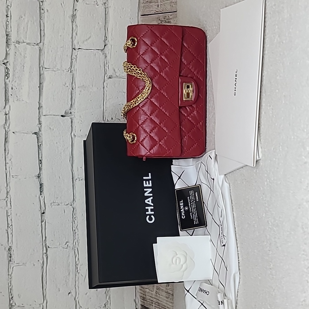 Chanel Classic Quilted Calfskin Medium 2.55 Reissue Red Double Flap Bag NWT/NIB